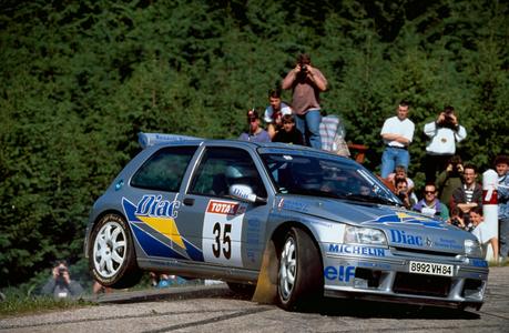 El Renault Clio con 16 millones es el automóvil francés más vendido de la historia El Renault Clio con 16 millones es el automóvil francés más vendido de la historia