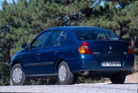 El Renault Clio con 16 millones es el automóvil francés más vendido de la historia El Renault Clio con 16 millones es el automóvil francés más vendido de la historia