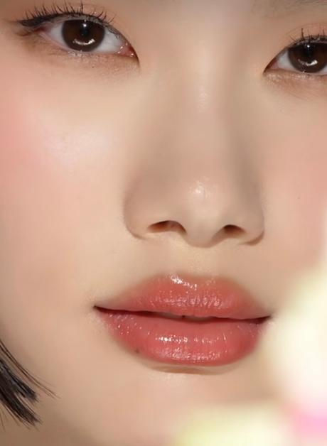 Nabla Beyond Jelly Sheer Supple Lipstick