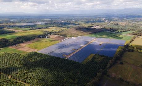 EL PARQUE SOLAR MADRE VIEJA ENTREGA EL PRIMER KILOVATIO HORA DE ENERGÍA E INICIA SU ETAPA DE PRUEBAS