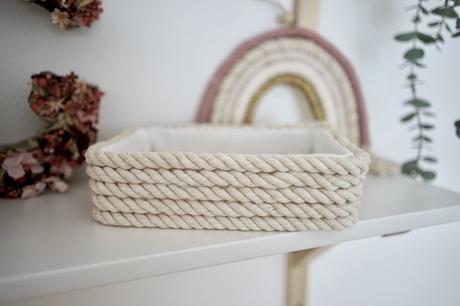 Cesta de cuerda de macramé