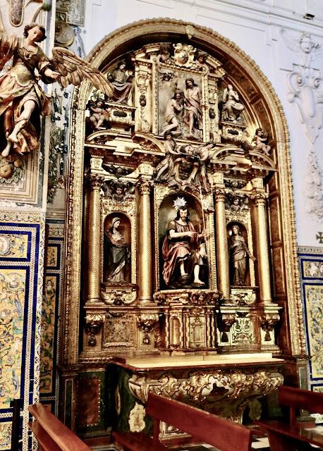 El Convento de Santa Paula (9): el muro de la Epístola de la iglesia.