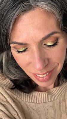 Maquillajes en tonos verdes...diferentes. 12