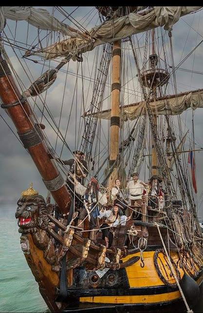 Feijóo se esconderse para no hablar de la foto con un narco.