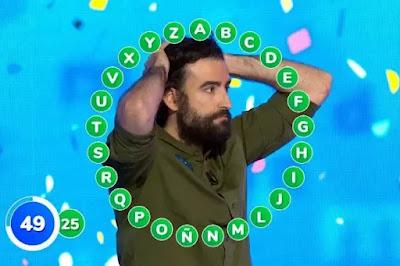 Feijóo se esconderse para no hablar de la foto con un narco.