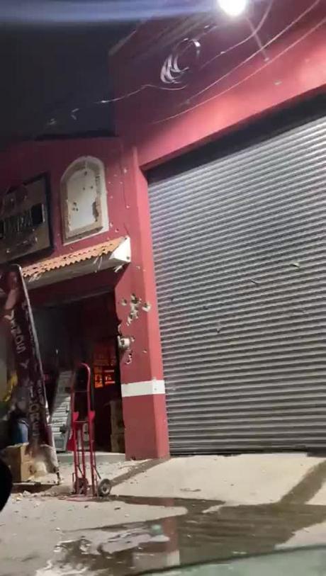 (video)Terror en Soledad: Balean e incendian local comercial en Quinta de las Hacienda