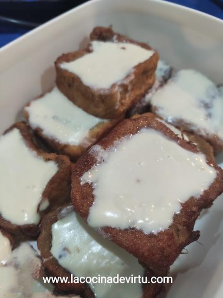 Torrijas de vino y chocolate blanco