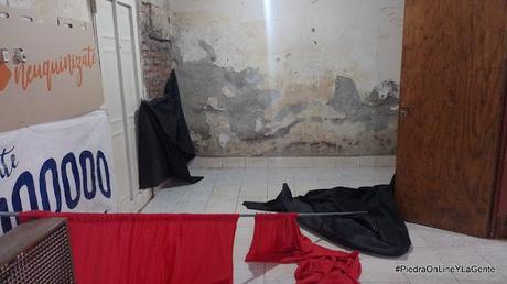 Destrozaron una promotora de Rolando Figueroa en Piedra del Águila