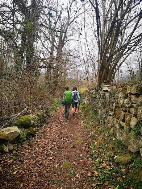 La Peña Serandi por las Foces de Las Xanas y los Picarós