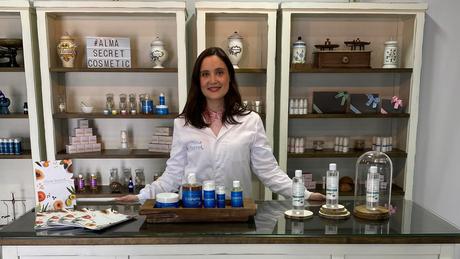 Alma Secret bate récord de ventas con su champú Shikakai en formato sólido Alma Secret bate récord de ventas con su champú Shikakai en formato sólido