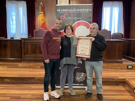 Benilde Soria, chef medieval adnamantina con su «Oreja rellena» Benilde Soria, chef medieval adnamantina con su