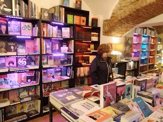 Muy bonita librería:  Tannhäuser Cáceres