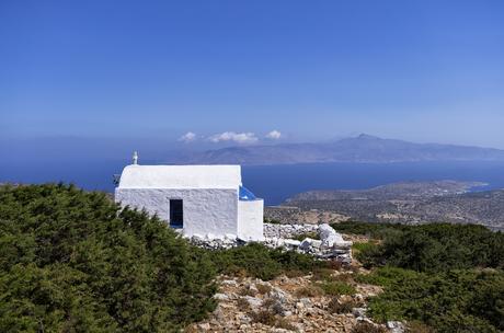 Pequeña iglesia típica de Iraklia