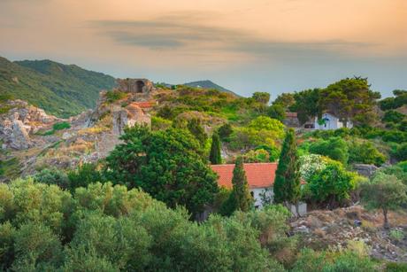 Los mejores lugares para alojarse en la isla de Sifnos Kastro sifnos