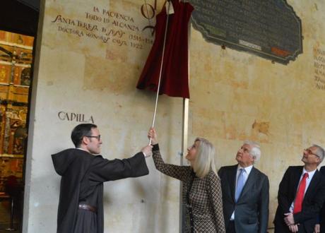 Teresa de Jésus ya tiene un Vítor en la Universidad de Salamanca Teresa de Jésus ya tiene un Vítor en la Universidad de Salamanca