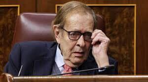 Fracasa en las Cortes la moción de censura de Vox.