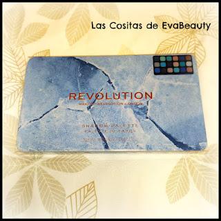 Paleta de sombras de ojos Forever Flawless Ice de Revolution Paleta sombras ojos, eyeshadow, Revolution, makeup, maquillaje, blog de belleza, microinfluencers, blogger