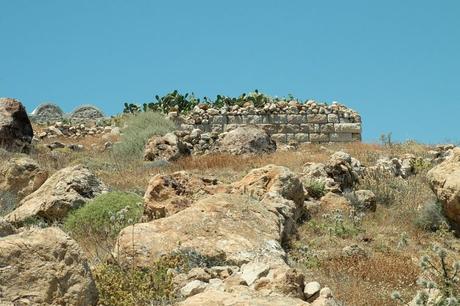 Templo de Apolo Aiglitis, Anafi