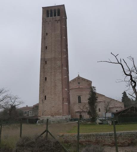 ROMÁNICO EN VENECIA. Torcello. Iglesia de Santa María Assunta. Campanile