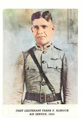 Teniente Frank P. Albrook Teniente Frank P. Albrook