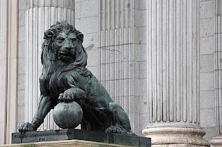 De los déficits de las democracias De los déficits de las democracias