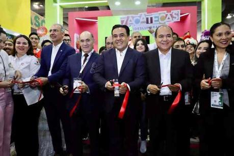 El módulo de San Luis Capital en el Tianguis Turístico 2023 fue inaugurado por el secretario Miguel Torruco y el alcalde Enrique Galindo