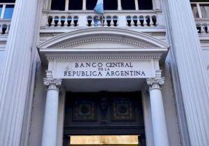 El Banco Central sigue perdiendo reservas y encienden alertas por los depósitos en los bancos