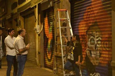 Enrique Galindo realizó recorrido para atestiguar obras de la galería urbana en Pasaje Hidalgo