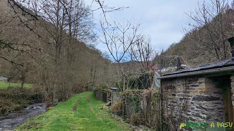 Inicio del camino en Pumares