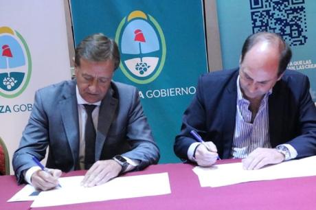 Con un anuncio, Alfredo Cornejo y Rodolfo Suarez comenzaron la campaña en San Rafael