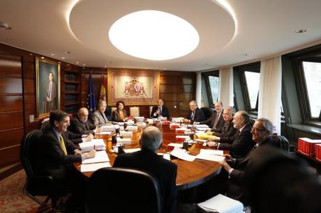 [ARCHIVO DEL BLOG] ¿Qué hacemos con el Constitucional? [Publicada el 21/08/2012]