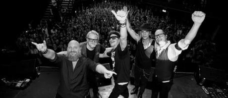 La banda  (@Zapato3) regresa a #Venezuela con su gira “Requiem para un zapato” | Ellos: @jaimeverdaguer @fernandobatoni  @Alvarsegura2011  @Z3segura