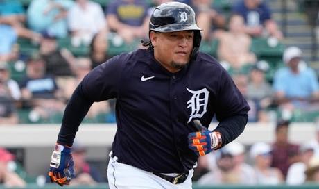 #MLB: | Miguel Cabrera (@MiguelCabrera) conecta su hit 3.090 y supera a Ichiro Suzuki (VIDEO)