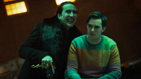 Nuevos afiches de “Renfield: Asistente de Vampiro” 2P1AQzR