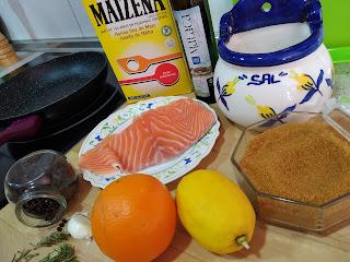 SALMÓN EN SALSA DE NARANJA Y ROMERO