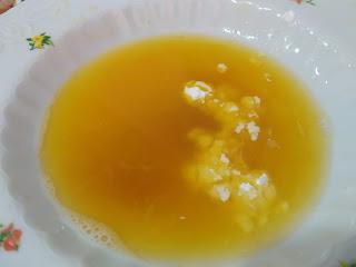 SALMÓN EN SALSA DE NARANJA Y ROMERO