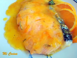 SALMÓN EN SALSA DE NARANJA Y ROMERO
