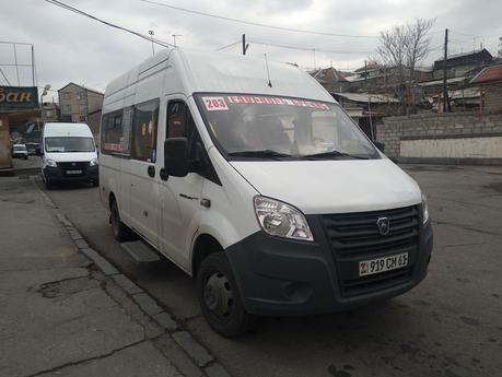 minibuses-armenia como moverse por erevan y armenia