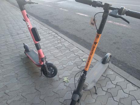 patinete-erevan como moverse por erevan y armenia