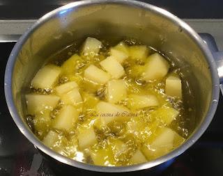 Chuletas de cerdo con ciruelas pasas