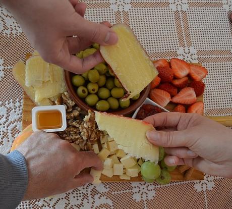 Probando el Queso MAHÓN D.O.P. – el auténtico sabor de Menorca (proyecto de TRND)