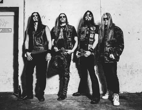 e8e887c7-8c55-6645-aa83-b51331b16f5c