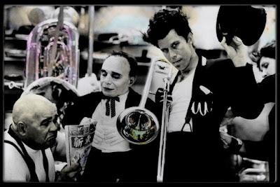 Tom Waits - 16 Shells from a thirty-ought six (1983) Tom Waits - 16 Shells from a thirty-ought six (1983)