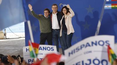 Evangélicos, un credo a golpe de rezos y palmas en una sociedad conservadora.