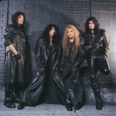 Kiss - Lick it up (1983) Kiss - Lick it up (1983)