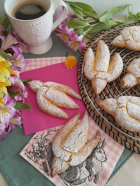 Colombine Pasquali - Palomas de Pascua