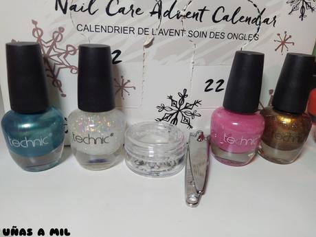 Calendario de adviento de esmaltes Technic Calendario de adviento de esmaltes Technic