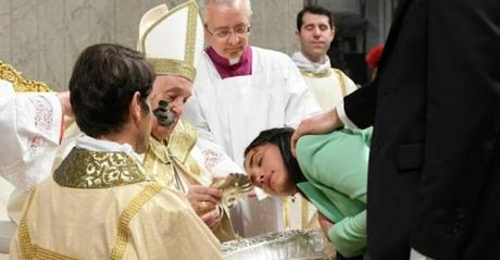 #RELIGIONES:  | Papa Francisco bautizó a esta modelo venezolana