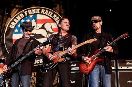 Efemérides del Rock y Heavy Metal: Que pasó un 11 de Abril