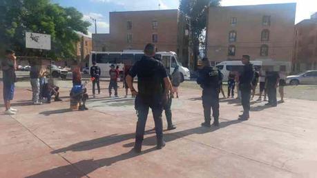 Reporta SSPC que durante el sábado de gloria hubo más de 80 amonestaciones por desperdicio de agua en la Capital del estado Reporta SSPC que durante el sábado de gloria hubo más de 80 amonestaciones por desperdicio de agua en la Capital del estado